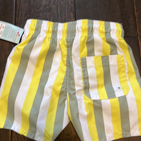 NWT Cat and Jack Toddler Boys Striped Swim Trunk Bundle! - Picture 6 of 7